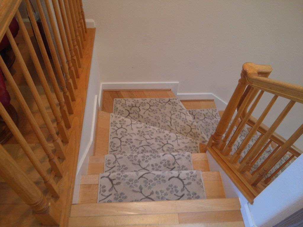 Staircase carpet runners