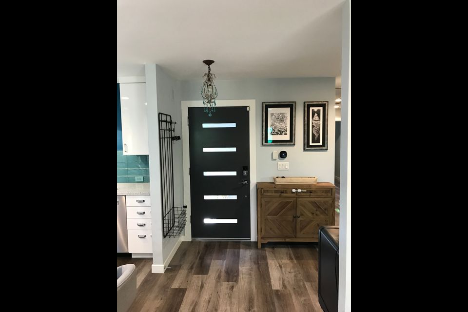 NARI 2020 Gold Award Otter Grey Hardwood Floor In Kitchen – Entryway