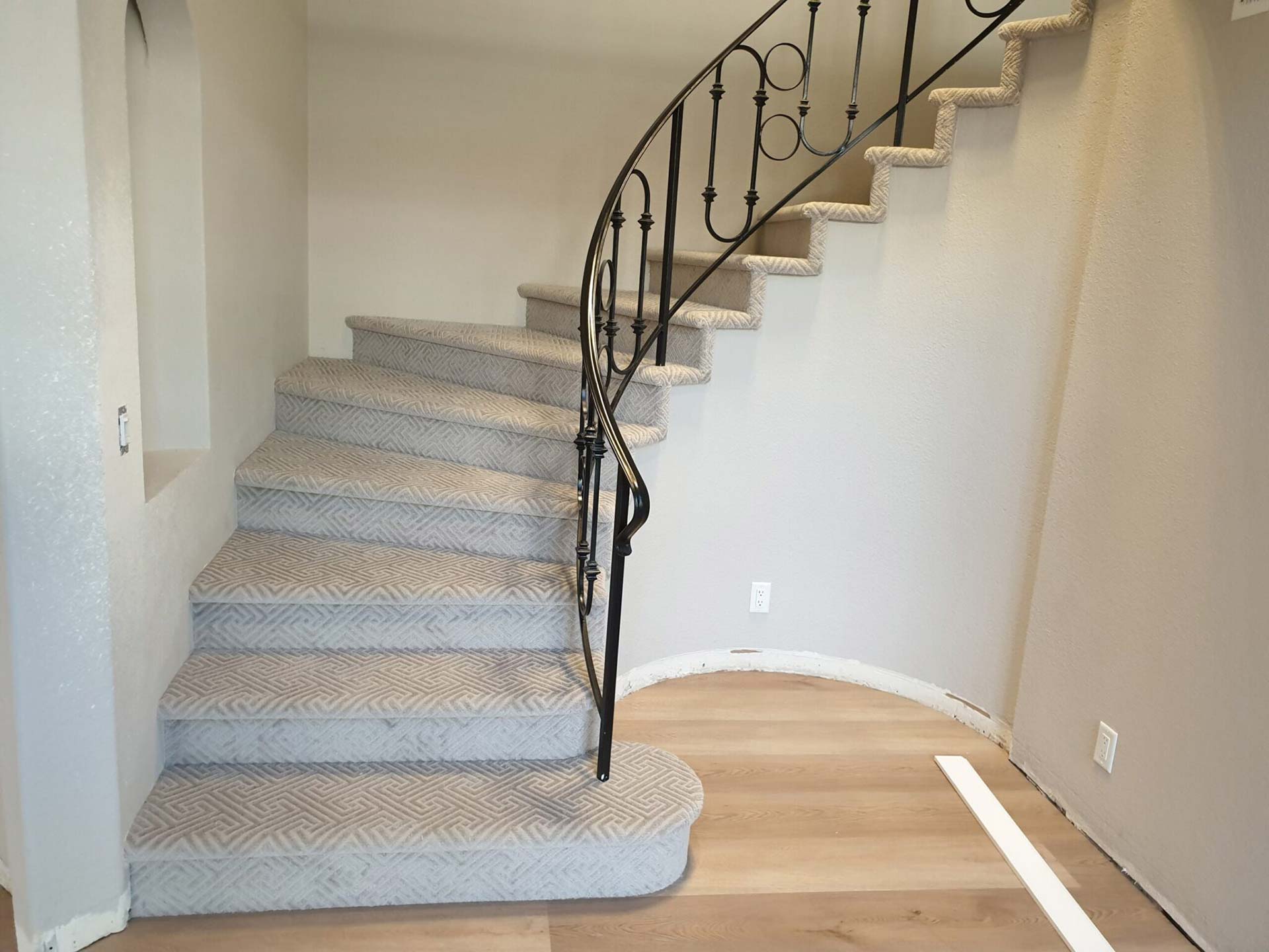 Carpet Flooring on Stairs in Mountain View Home